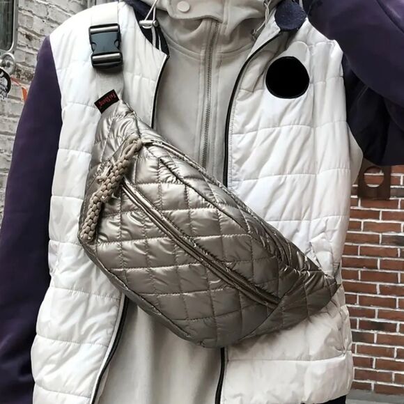 Stylish Quilted Chest Sling Travel Bag in Silver or Black Tone - Picture 11 of 11